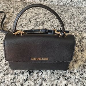 Small Michael Kors crossbody
